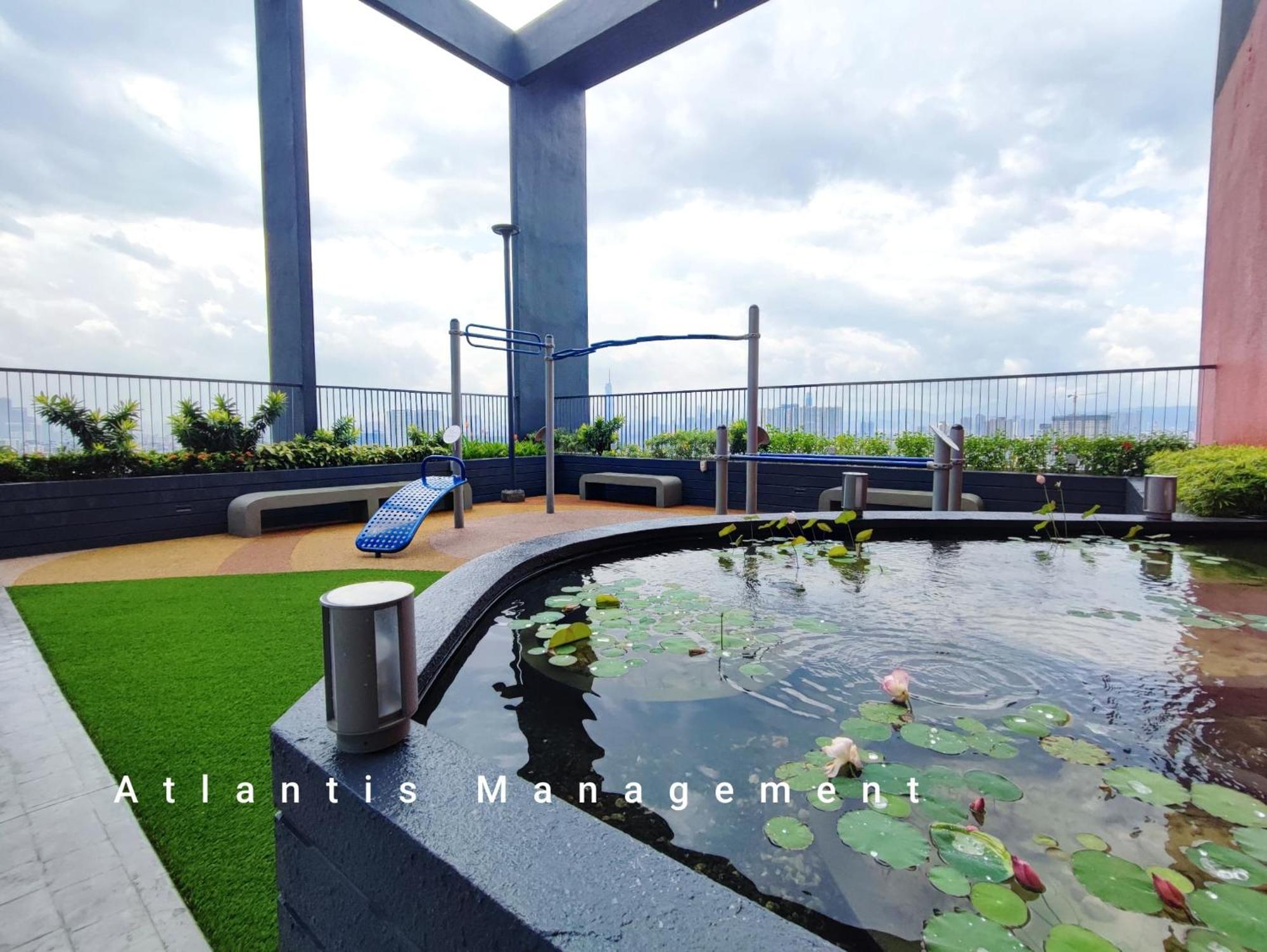 Cozy Grand Sungai Besi Kl, Walking Distance Nirvana & 15 Mins Driving Distance To Mid Valley * Kuala Lumpur